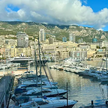 Magnifique Vue Mer&montagne Avec Piscine Hébergement de vacances